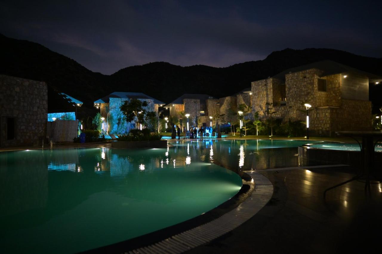 Pushkara Resort And Spa Esterno foto